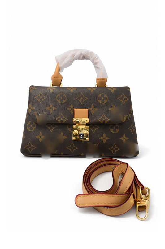 28Liv madeleine bruin