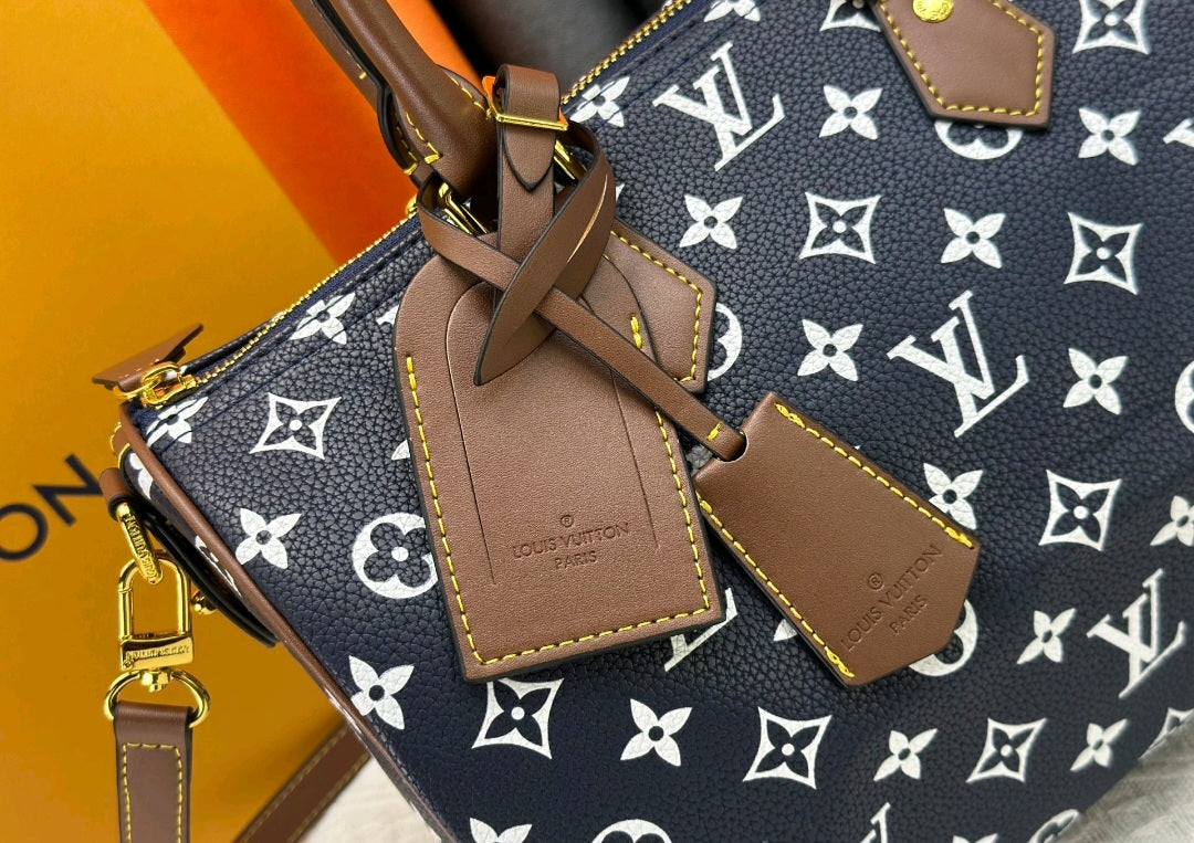 28liv Speedy p9 (30cm) hoogkwalitat echt leer met orgineel doos Exclusief